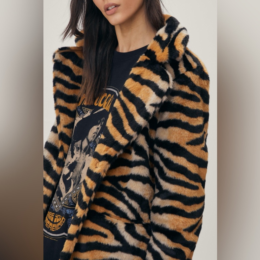 Tiger Faux fur jacket